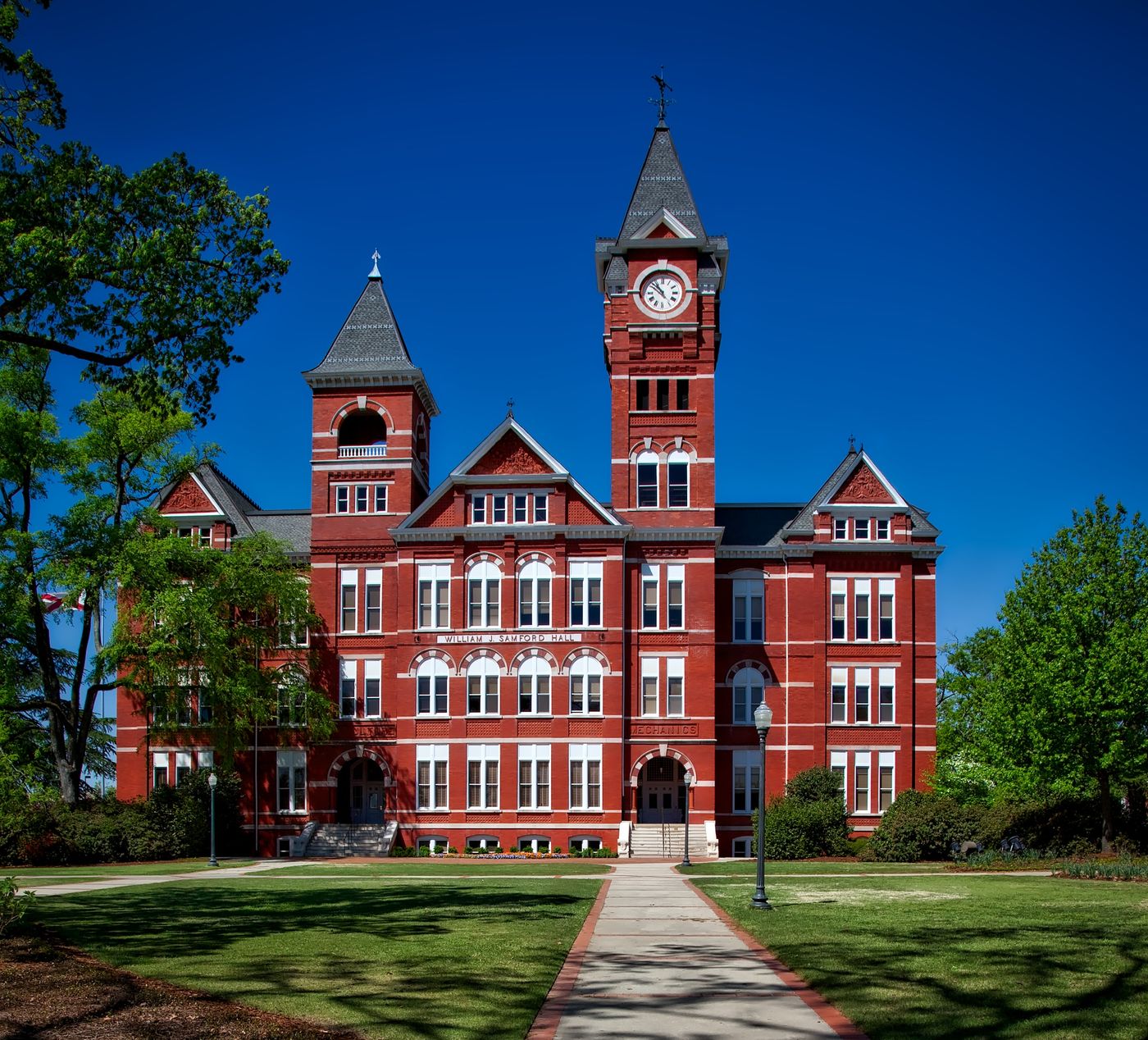 University campus for higher-ed catalog commerce